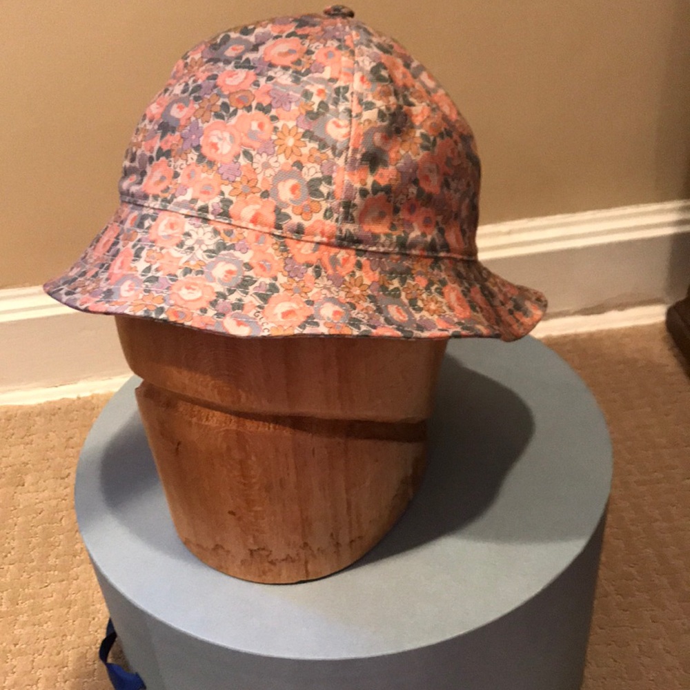 Gucci hat